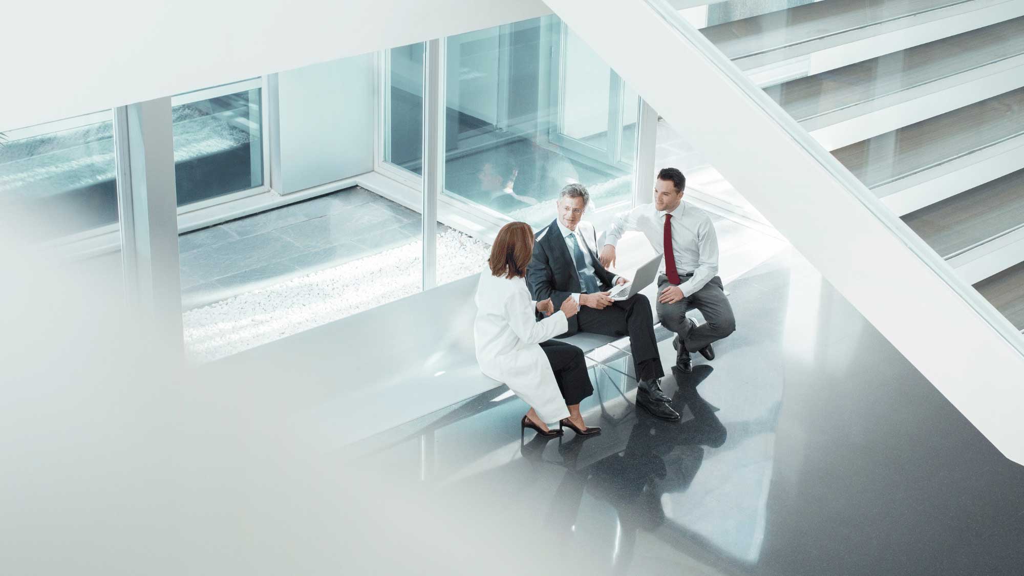 Main-image-How-PEOs-Help-Small-Businesses-Grow