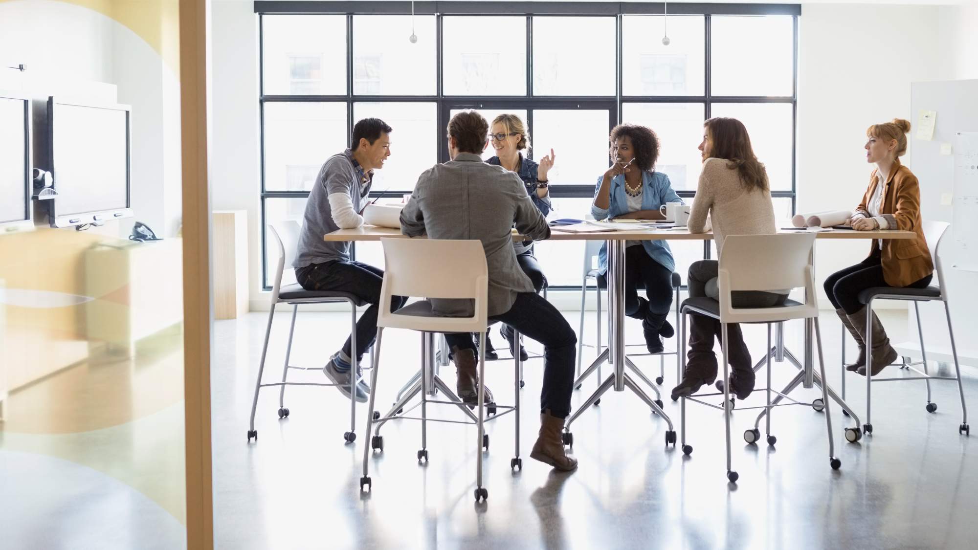 Main-Image-How-to-Choose-the-Right-PEO